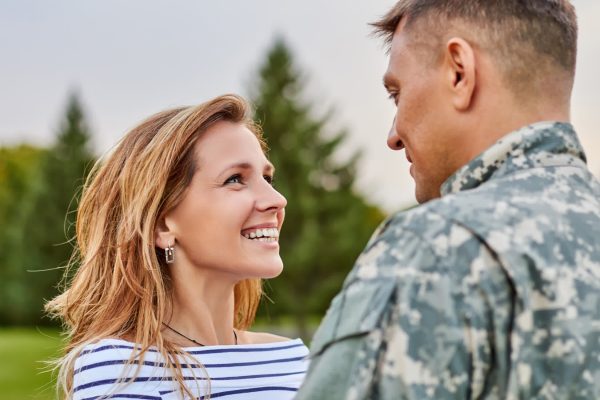 touching-moment-soldier-returning-from-army-2024-09-21-22-31-31-utc touching-moment-soldier-returning-from-army-2024-09-21-22-31-31-utc